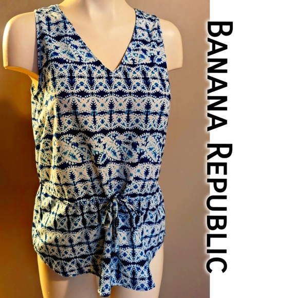| Banana Republic | Sleeveless Blouse | S - Picture 2 of 10